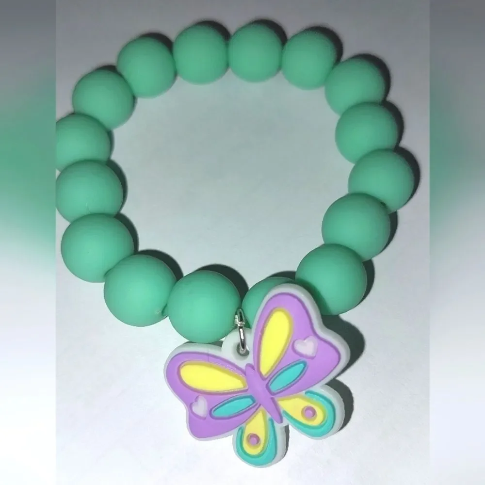 Super cute girls beaded bracelet
